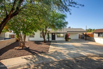 4844 81st Ave, Phoenix, AZ 85033