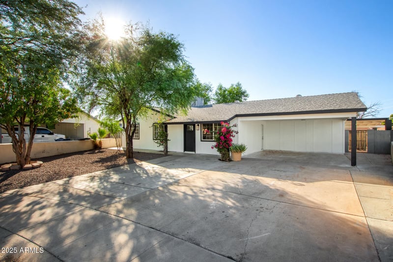 4844 81st Ave, Phoenix, AZ 85033