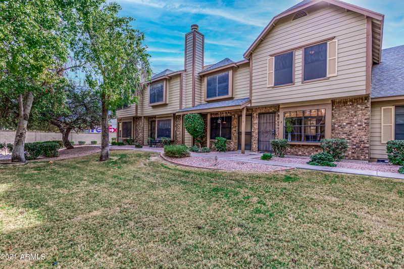 4844 E Mcneil St #2, Phoenix, AZ 85044