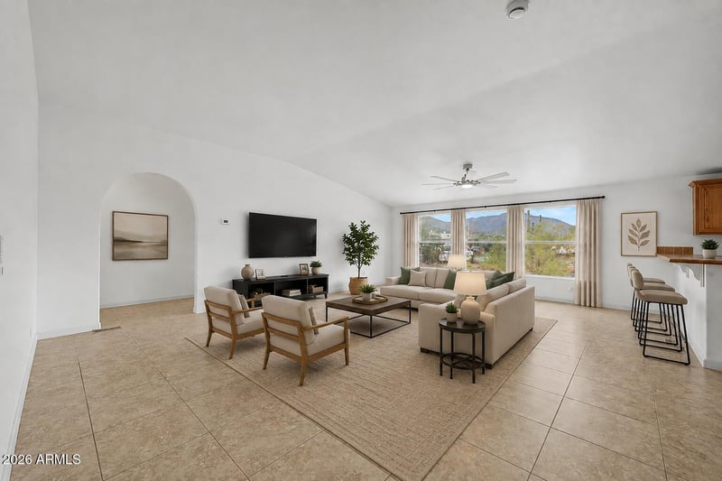 48445 N 7th Ave, New River, AZ 85087