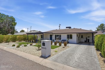 4845 Fairmount Ave, Phoenix, AZ 85018