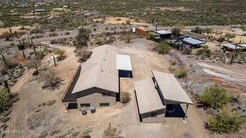 48451 27th Ave, New River, AZ 85087