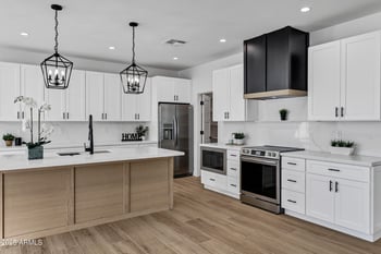 4846 Downing Cir, Mesa, AZ 85205