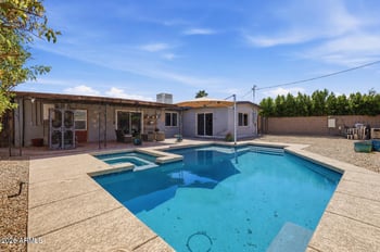 4846 E Fairmount Ave, Phoenix, AZ 85018