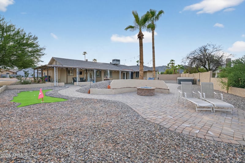 4846 Paiute St, Phoenix, AZ 85044