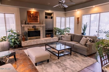 4848 36th St #207, Phoenix, AZ 85018