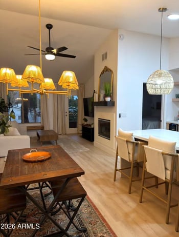 4848 36th St #207, Phoenix, AZ 85018