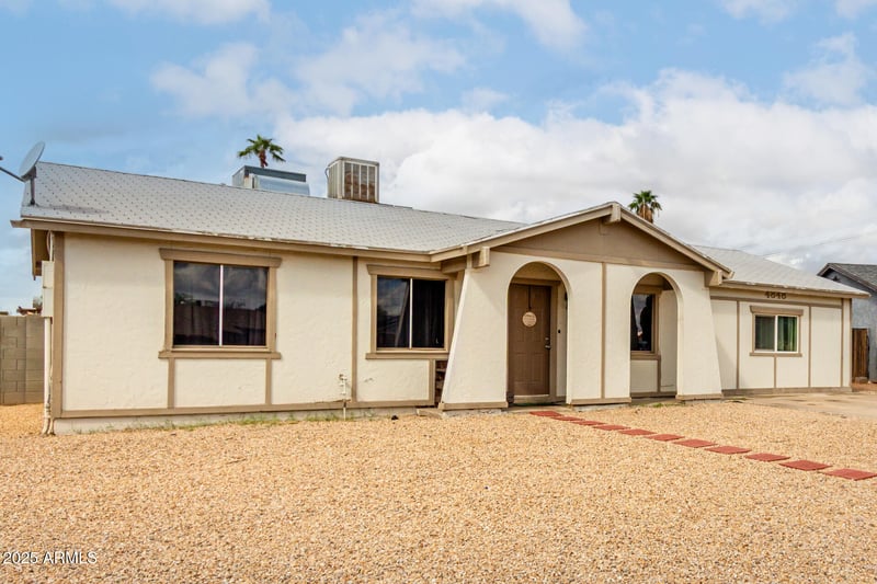 4848 79th Dr, Phoenix, AZ 85033