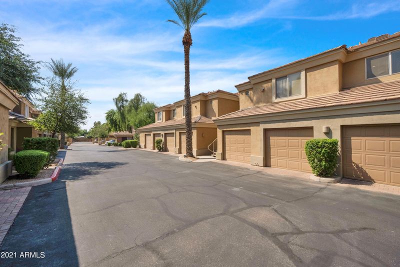 4848 N 36th St #211, Phoenix, AZ 85018