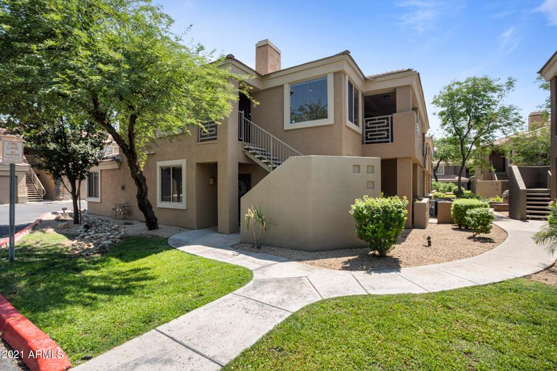 4848 N 36th St #212, Phoenix, AZ 85018
