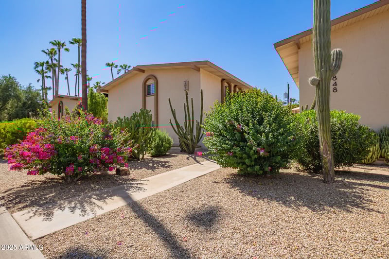 4848 Woodmere Fairway -- #5, Scottsdale, AZ 85251