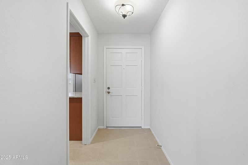 4849 Lake Point Cir, Phoenix, AZ 85044