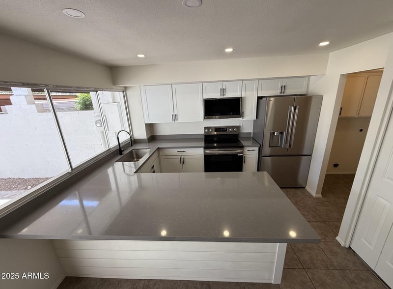 4849 Northern Ave, Glendale, AZ 85301
