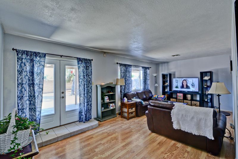 4849 W Aire Libre Ave, Glendale, AZ 85306