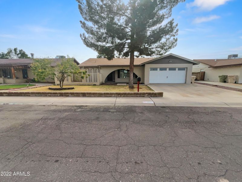 4849 W Beryl Ave, Glendale, AZ 85302