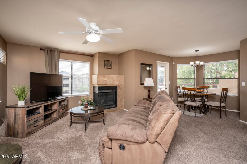 4850 Desert Cove Ave #323, Scottsdale, AZ 85254