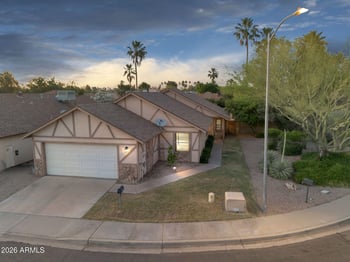 4852 Betty Elyse Ln, Scottsdale, AZ 85254