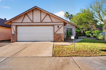 4852 Betty Elyse Ln, Scottsdale, AZ 85254
