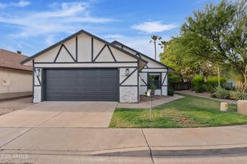 4852 Betty Elyse Ln, Scottsdale, AZ 85254