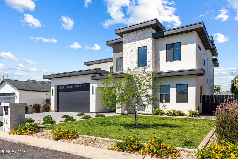 4852 E Piccadilly Rd, Phoenix, AZ 85018