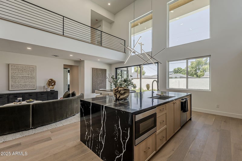 4852 Piccadilly Rd, Phoenix, AZ 85018