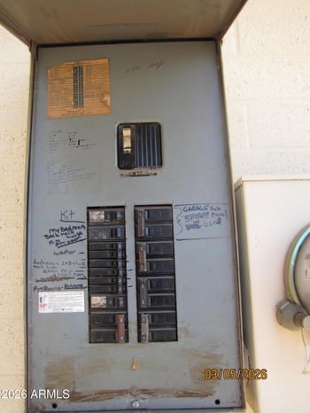 4854 Cinnabar Ave, Glendale, AZ 85302