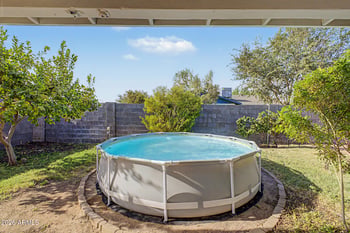 4854 Cinnabar Ave, Glendale, AZ 85302