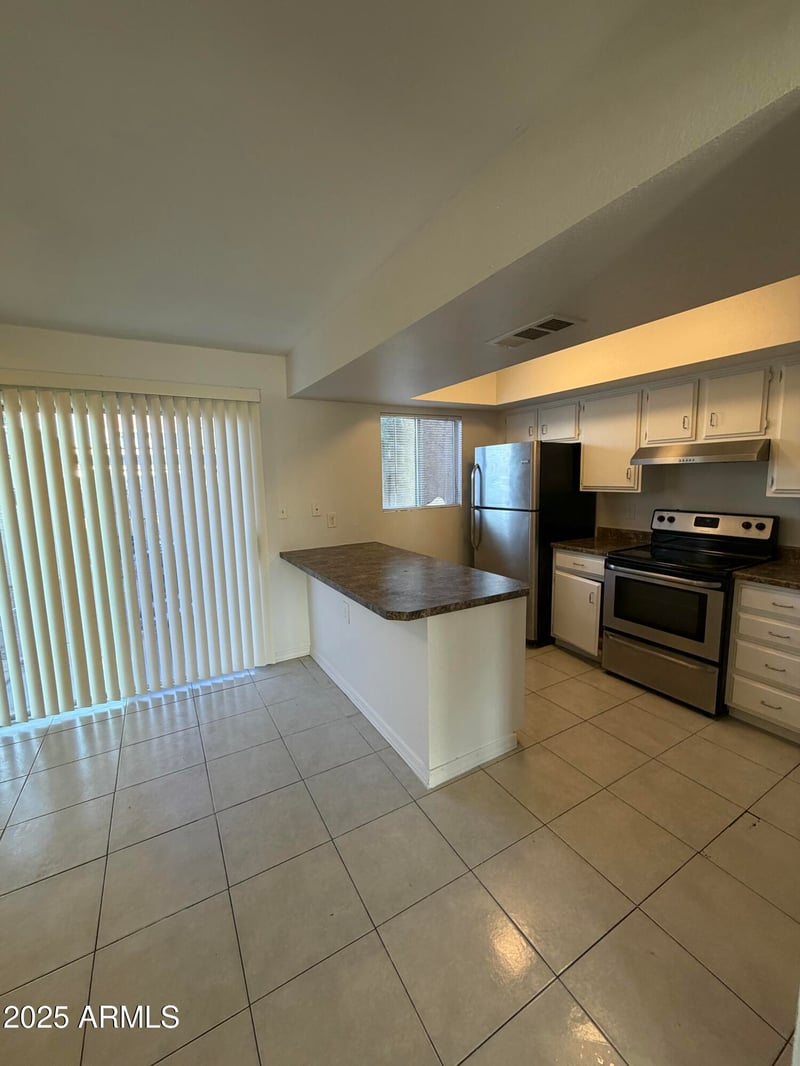 4858 Rose Ln, Glendale, AZ 85301