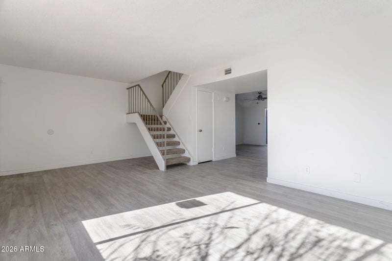 4862 Rose Ln, Glendale, AZ 85301