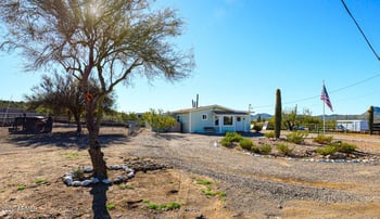 48624 3rd Ave, New River, AZ 85087