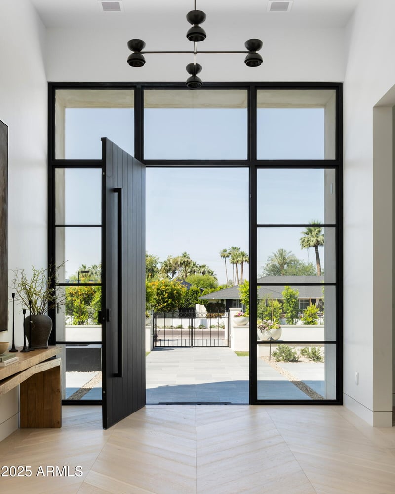 4864 Lafayette Blvd, Phoenix, AZ 85018