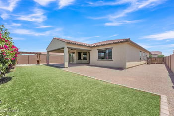 4866 185 Th Dr, Goodyear, AZ 85395