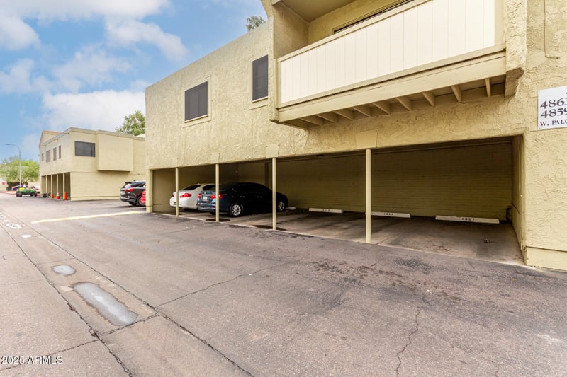 4867 Palo Verde Dr, Glendale, AZ 85301