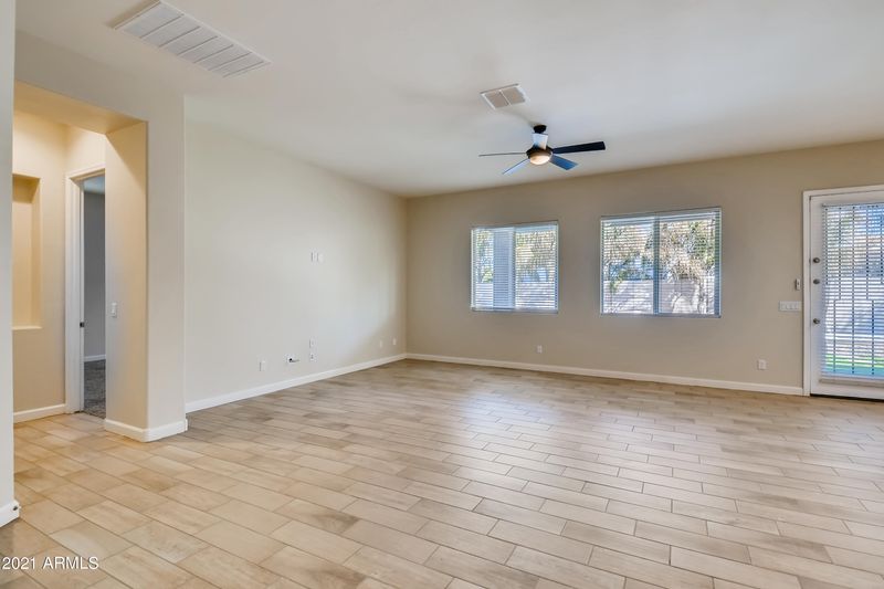 4867 S Quiet Way, Gilbert, AZ 85298