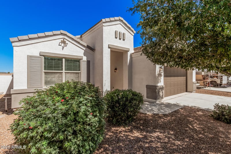 4872 Fire Opal Ln, San Tan Valley, AZ 85143