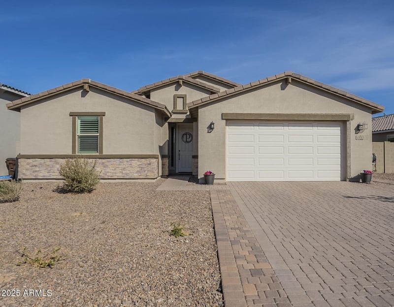 4878 Elijah Ln, San Tan Valley, AZ 85144