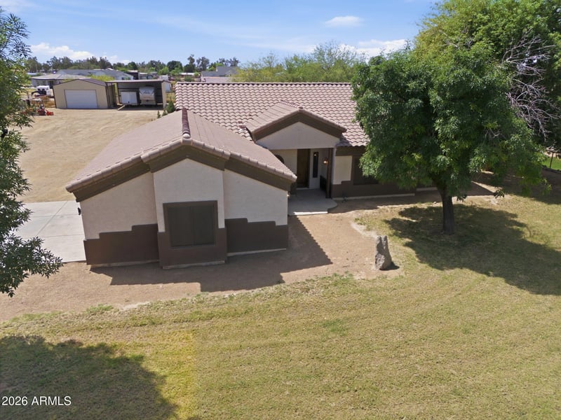 4881 Rogers Ln, San Tan Valley, AZ 85140