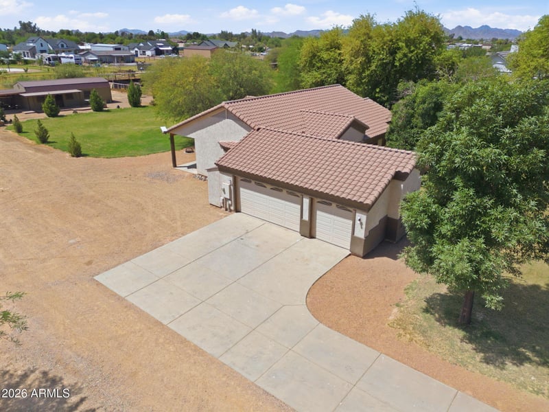 4881 Rogers Ln, San Tan Valley, AZ 85140
