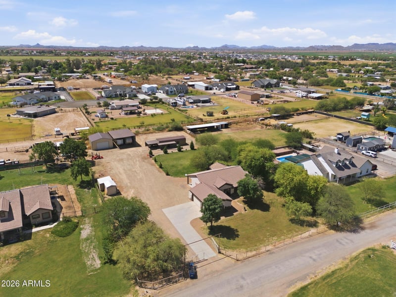 4881 Rogers Ln, San Tan Valley, AZ 85140