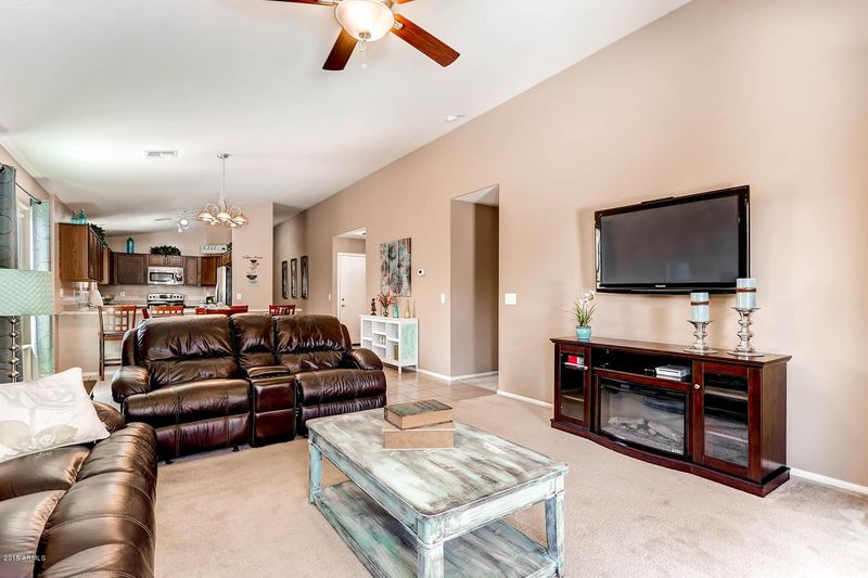 4885 S 235th Dr, Buckeye, AZ 85326