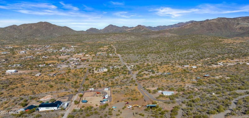 48862 N Central Ave #-, New River, AZ 85087