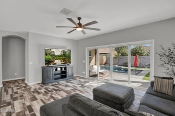 489 Flame Tree Ave, San Tan Valley, AZ 85140