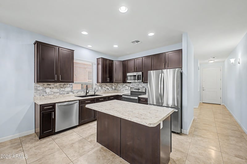 4891 E Sunstone Dr, San Tan Valley, AZ 85143