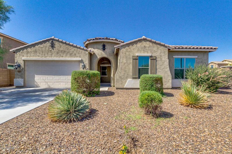 4894 S Forest Ave, Gilbert, AZ 85298