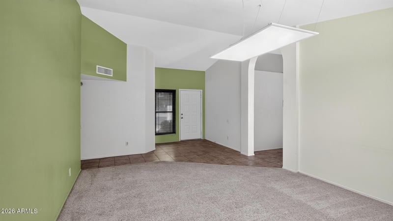 4900 W Earhart Way, Chandler, AZ 85226