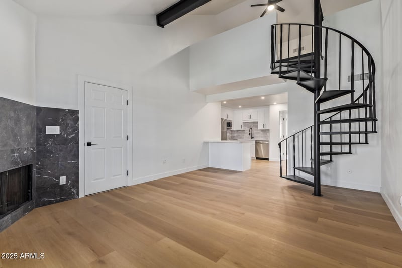 4901 Calle Los Cerros Dr #202, Tempe, AZ 85282