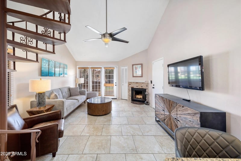 4901 Calle Los Cerros Dr #267, Tempe, AZ 85282