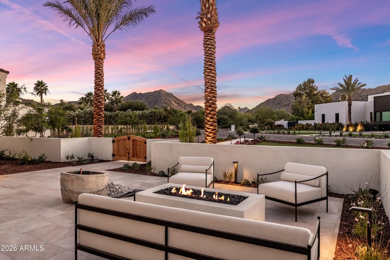 4901 E Berneil Dr, Paradise Valley, AZ 85253