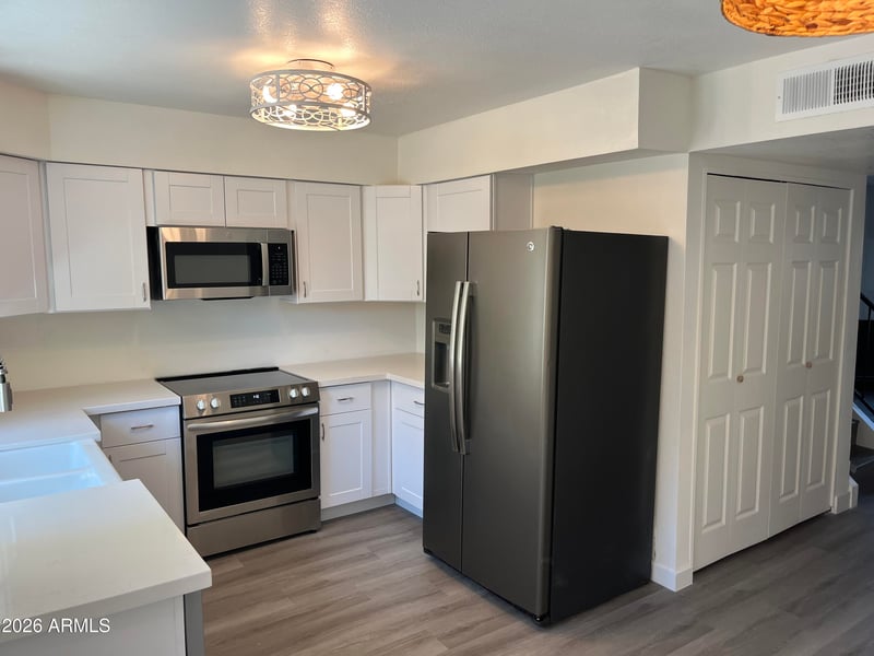 4901 E Kelton Ln #1064, Scottsdale, AZ 85254