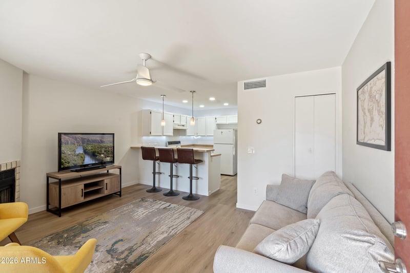 4901 Kelton Ln #1243, Scottsdale, AZ 85254
